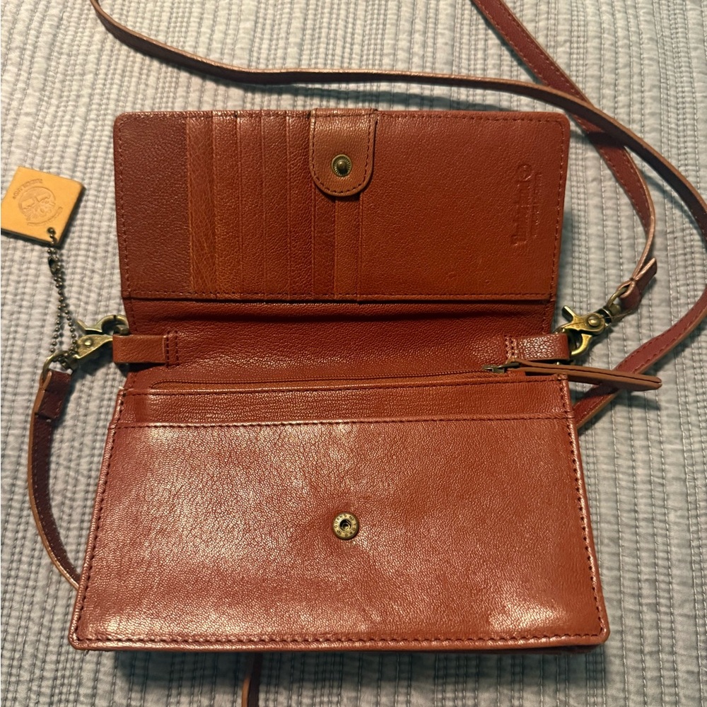 Timberland Brown Leather Crossbody Bag - Picture 2 of 3